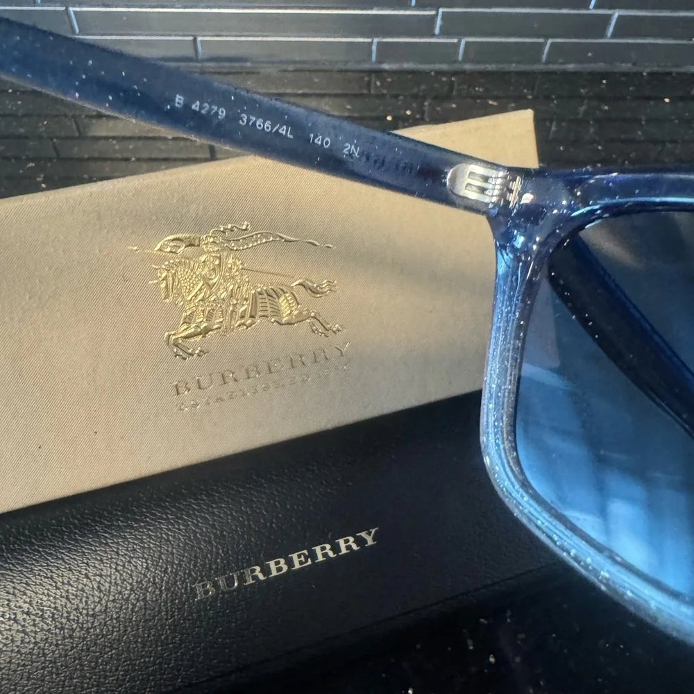 Burberry Blue Gradient Sunglasses - Picture 3 of 4